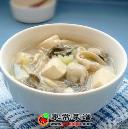 鲜蘑牡蛎豆腐汤