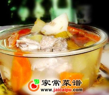 竹蔗胡萝卜猪骨汤