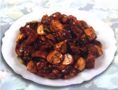 栗子炒子鸡的做法