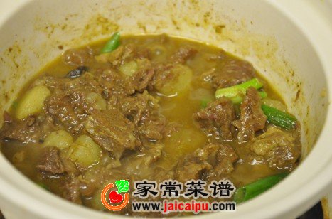 咖哩牛肉土豆褒