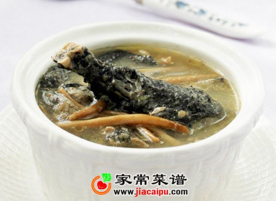 茶树菇乌鸡汤