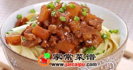 土豆炸酱面