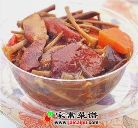 茶树菇烧腊肉