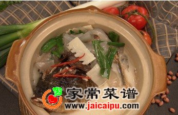 砂锅鱼头尾汤